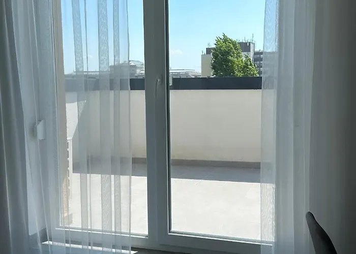 Апартаменты Park West Penthause *